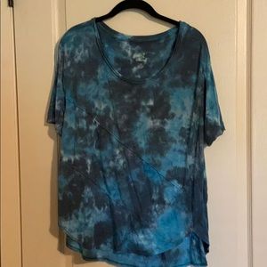 Workout short sleeve shirt